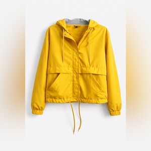 H&M DIVIDED Yellow Rain Jacket Coat Activewear Athleisure Lightweight Running